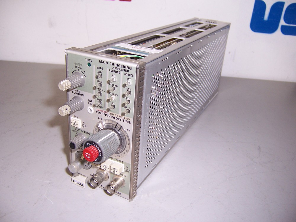 8527 TEKTRONIX 7B53A DUAL TIME BASE
