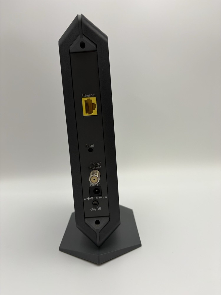 NETGEAR CM600 High Speed Cable Modem box