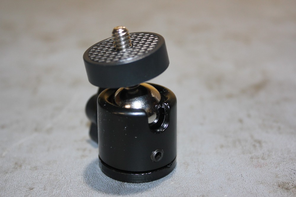 Jeebox 4K Webcam w/ Light - Streaming Camera 1080P Auto-Focus - FY01