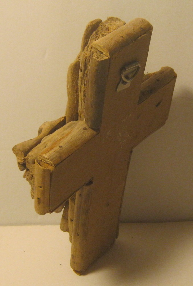 Handcrafted DRIFTWOOD CROSS Excellent Condition for Wall Mounting!!!