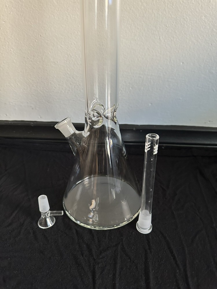 18” Hookah Water Pipe Bent Neck Beaker Bong