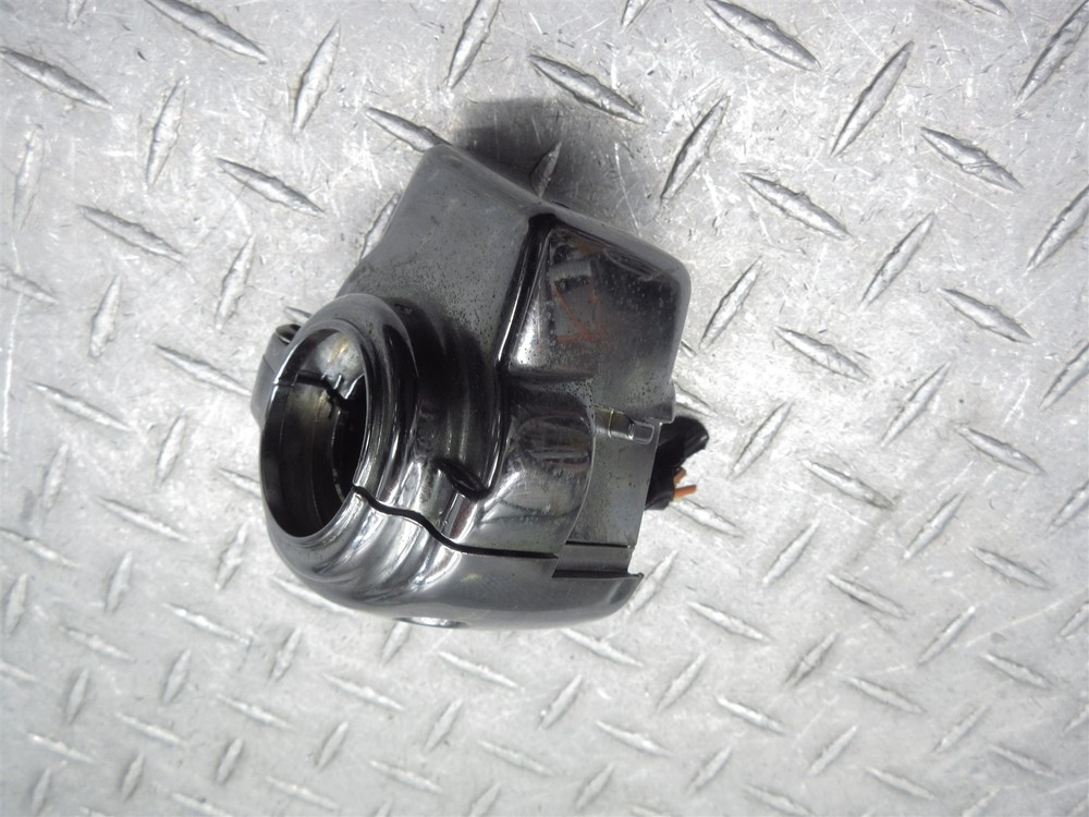 2000 00 01 Harley Davidson FLHTC Electra Glide Classic OEM Left Handlebar Switch