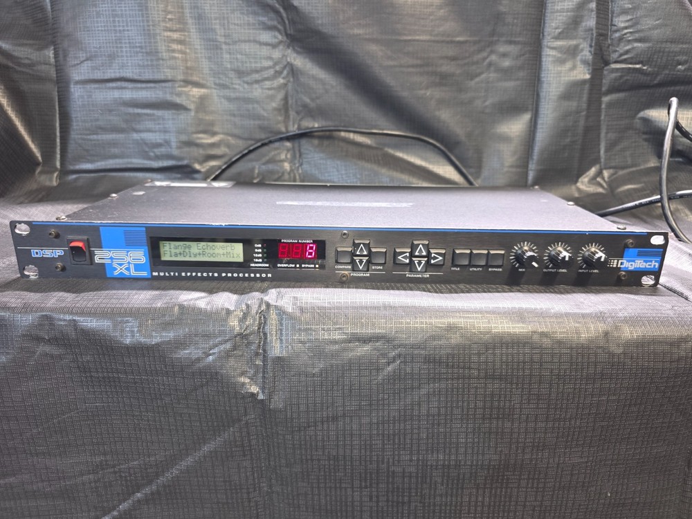DigiTech DSP-256XL Multi Effects Processor