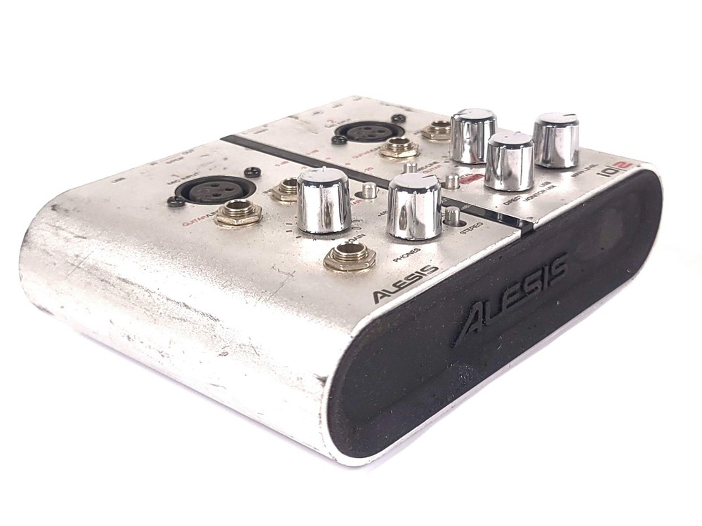 Alesis iO2 USB Audio Interface (C2018-454)