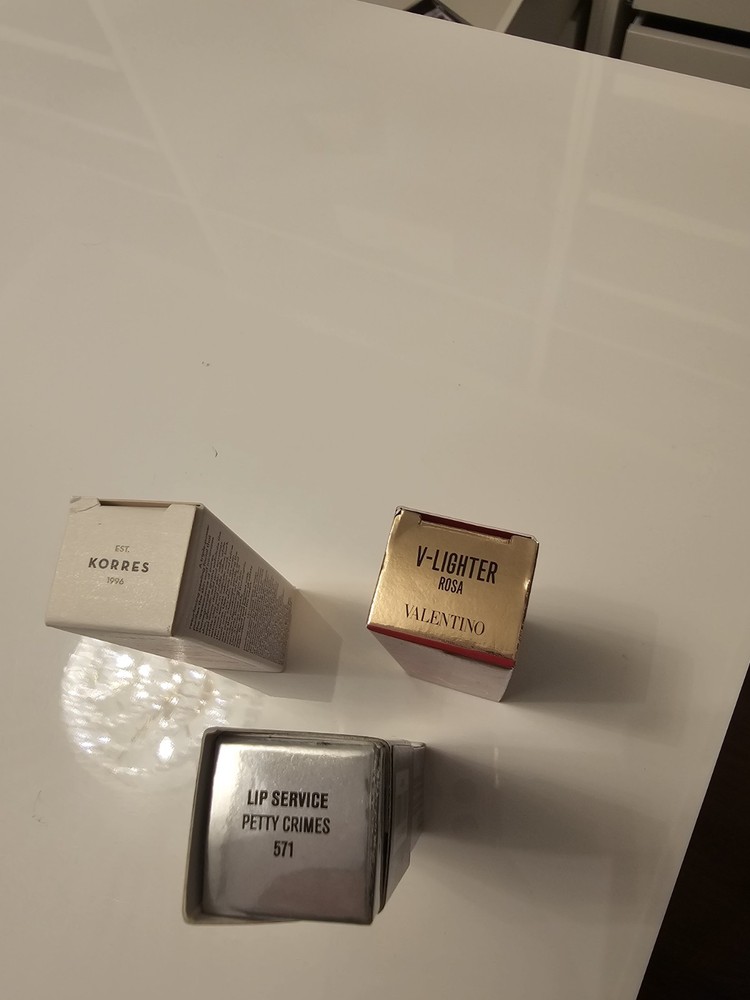 Valentino, Korres, And Il Makiage Bundle
