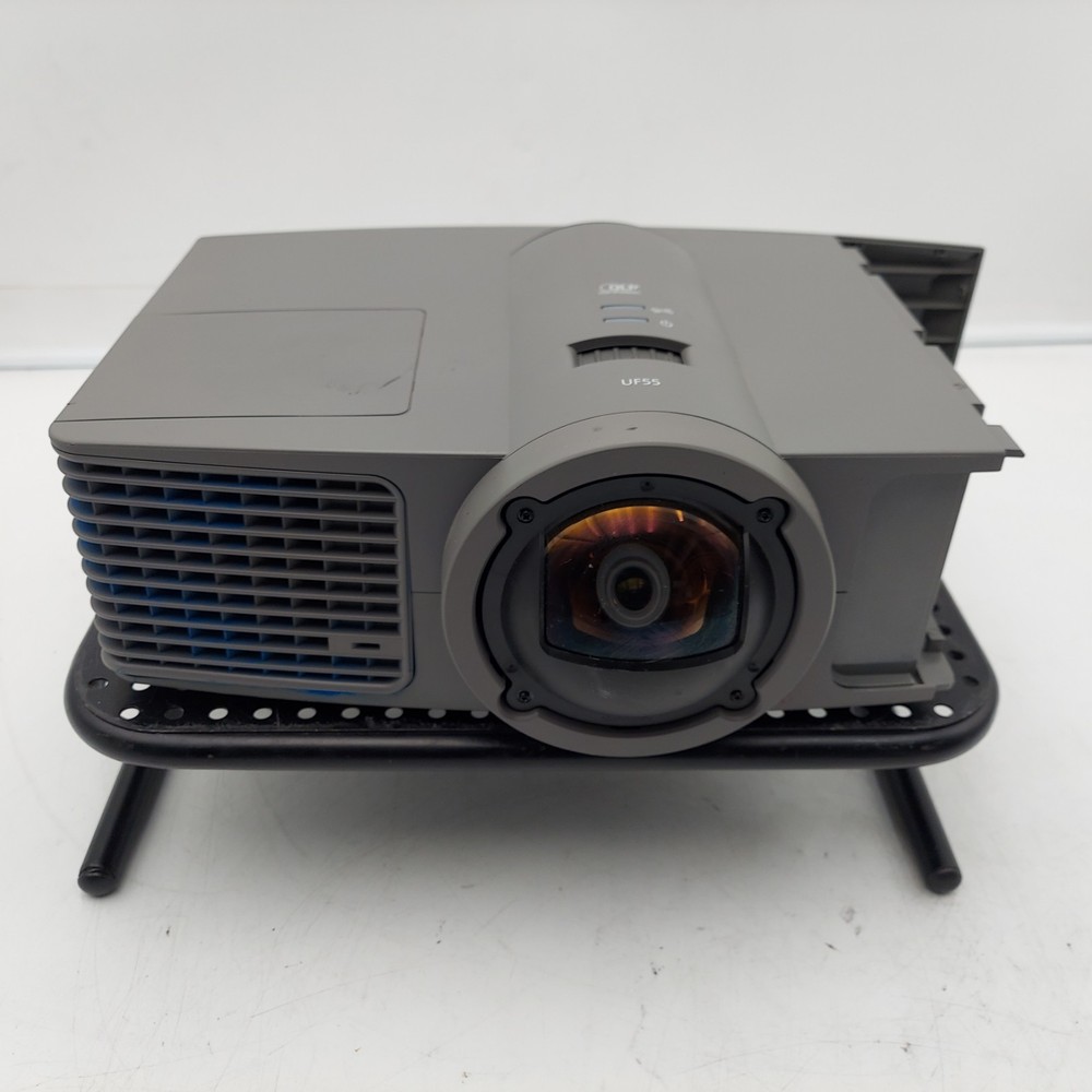 Smart Technologies UF55 SBP-10X Projector