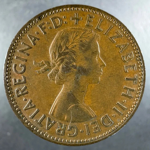 1957 Great Britain Half Penny Choice Example Elizabeth II Bronze
