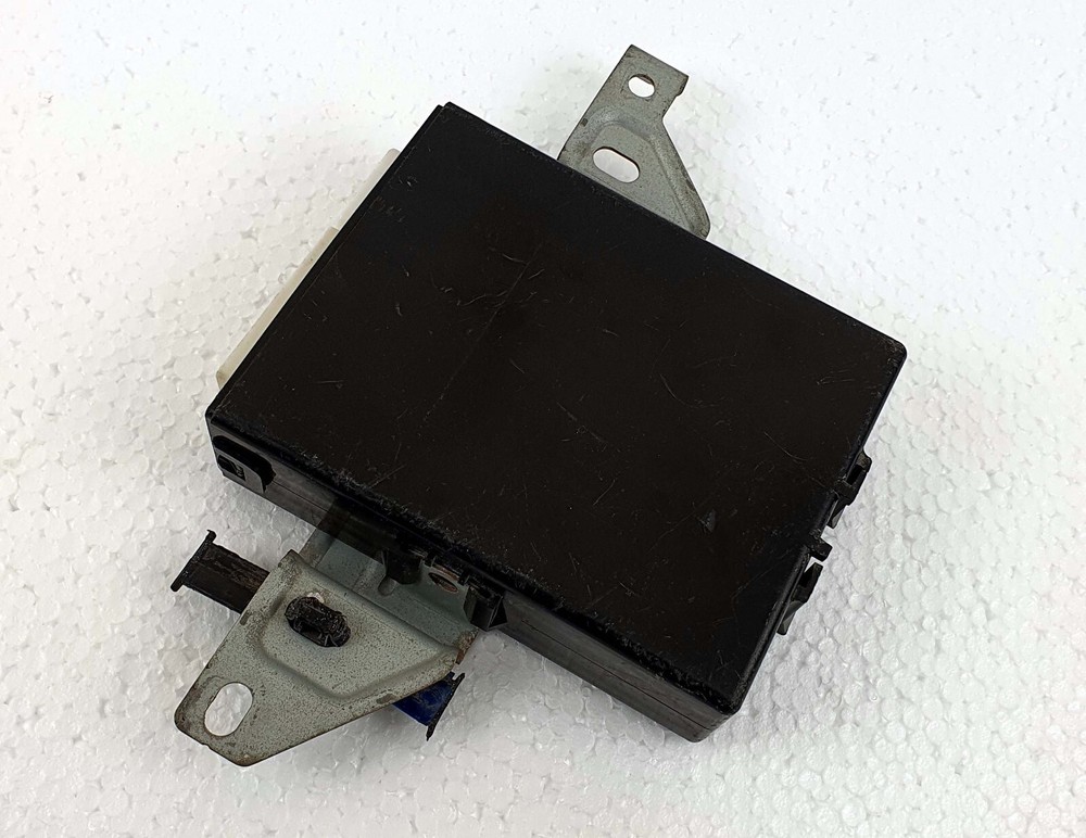 TOYOTA 4RUNNER 2003-2009 Tailgate Liftgate Multiplex Control Module 89222-35010