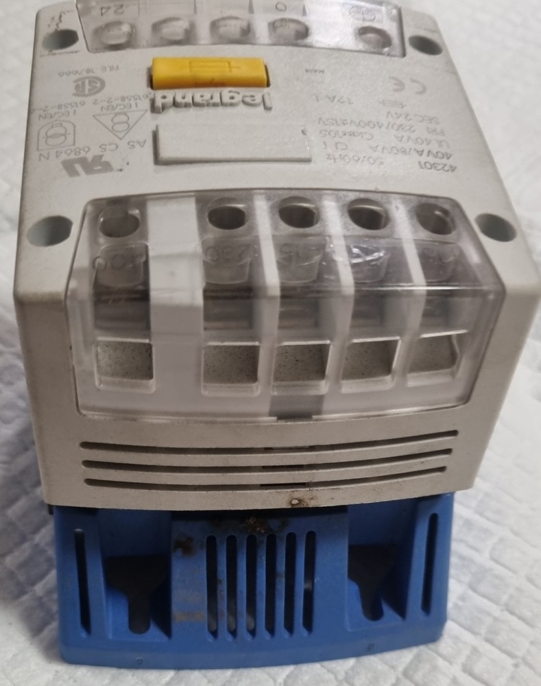 Legrand 42301 40VA Din Rail Transformer