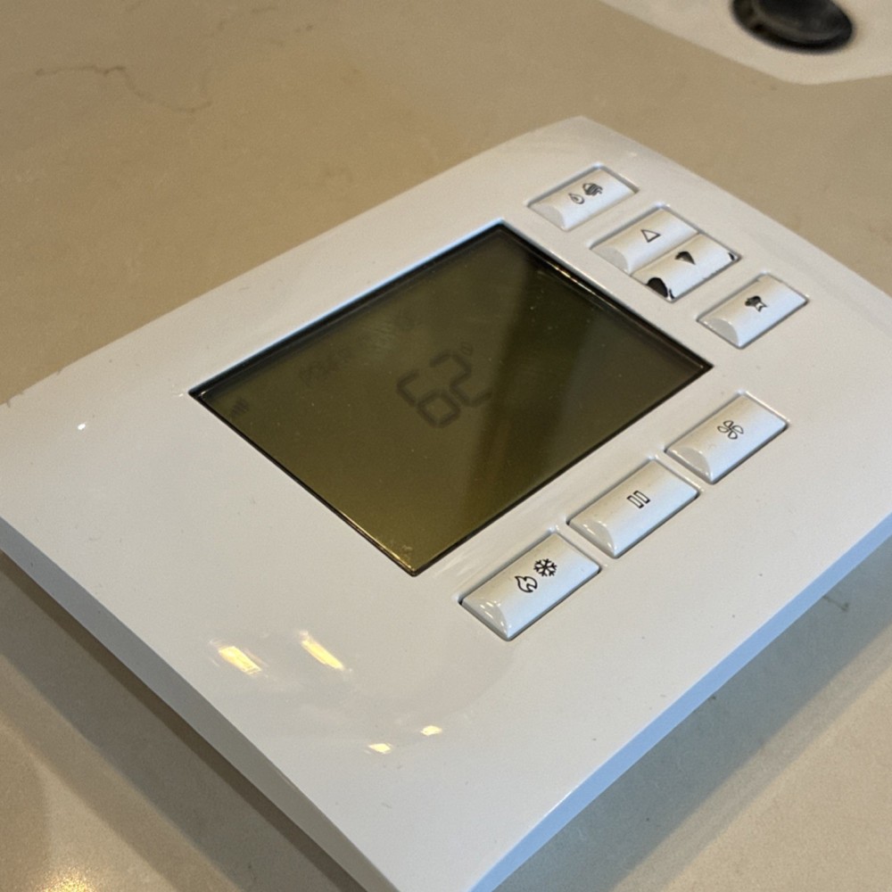 White Digital Non-Programmable Thermostat LCD Display Adjustable 8-Wire