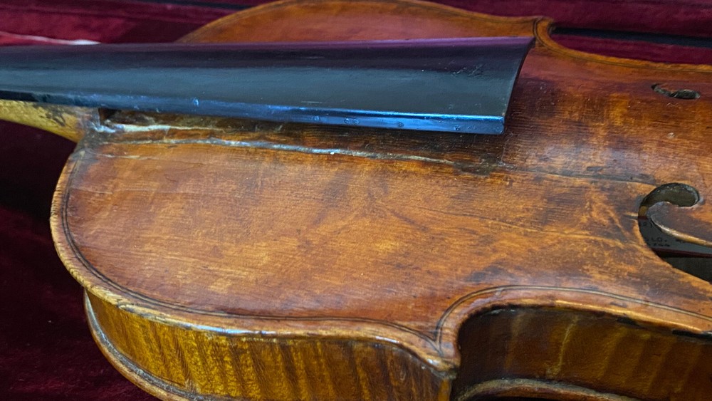 Mid 1800s German violin with Lions Head scroll