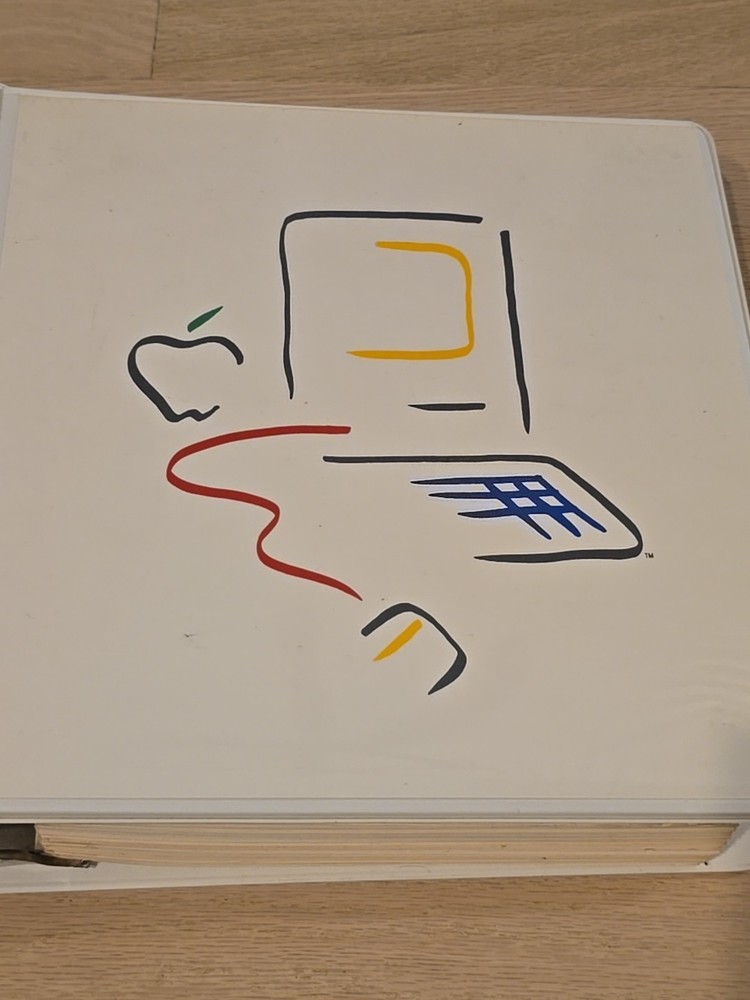 vintage apple inside macintosh volume 1 and 2 developer manuals 84-85