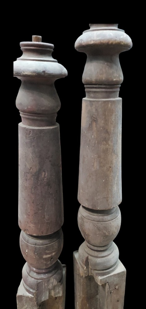 Pair Of Newel Posts *Gam0211