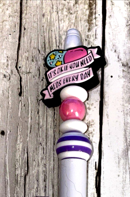 4 miscellaneous beaded pens with 1 ink refill each