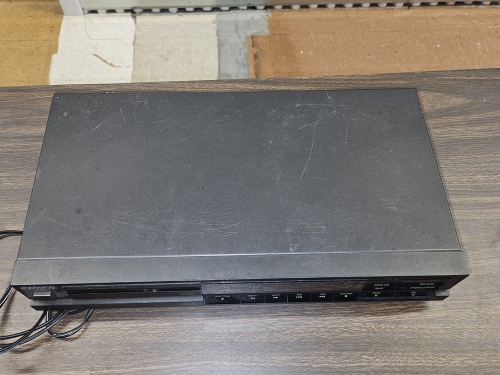 Vintage Technics SL-P150 Compact CD Disc Player tested 1988