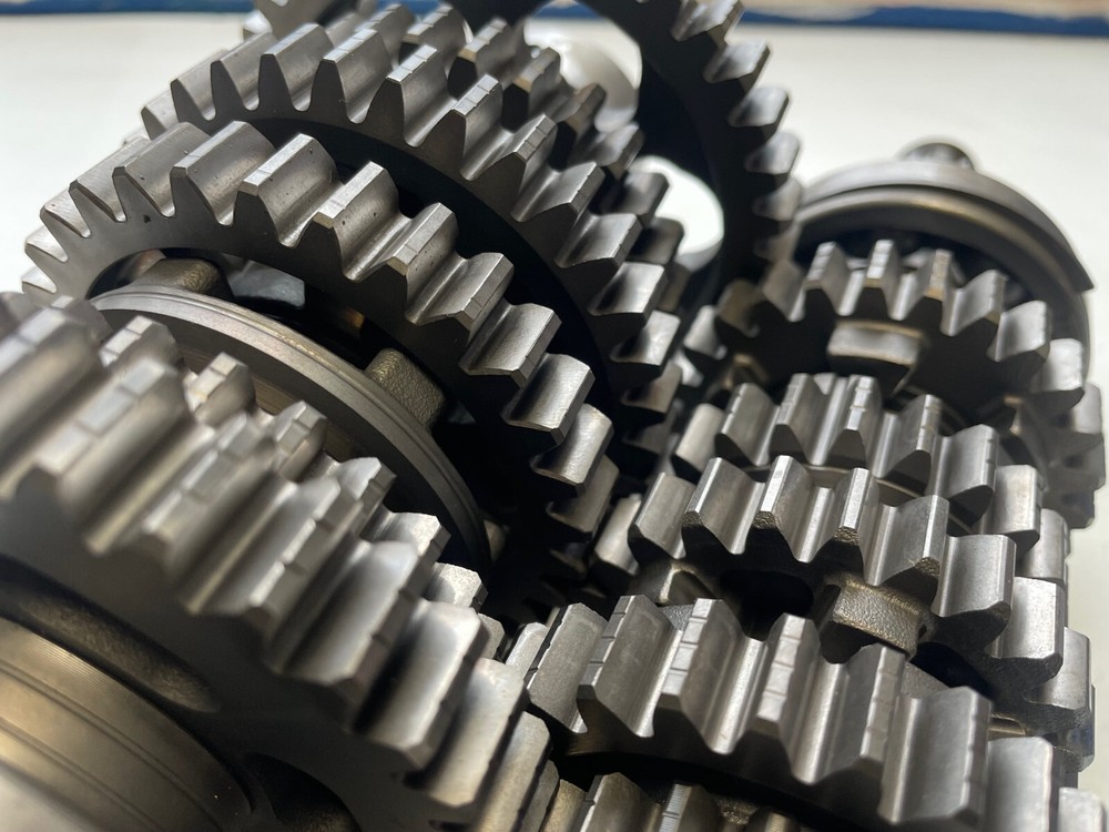 Triumph Sprint ST 955i (T695) Transmission
