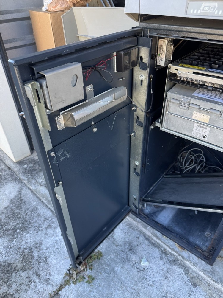 Triton RL-2314 ATM Machine Fully Functional