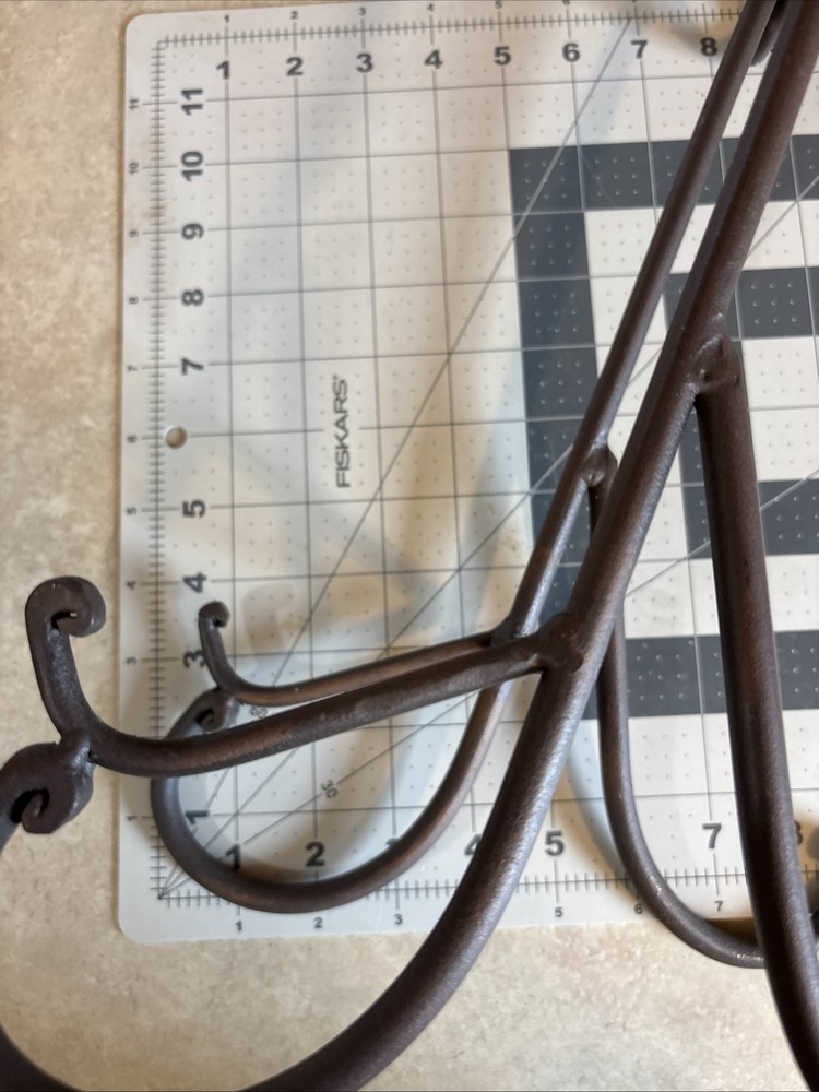 Solid Wrought Iron Free Standing Display Stand For Art ,pottery.