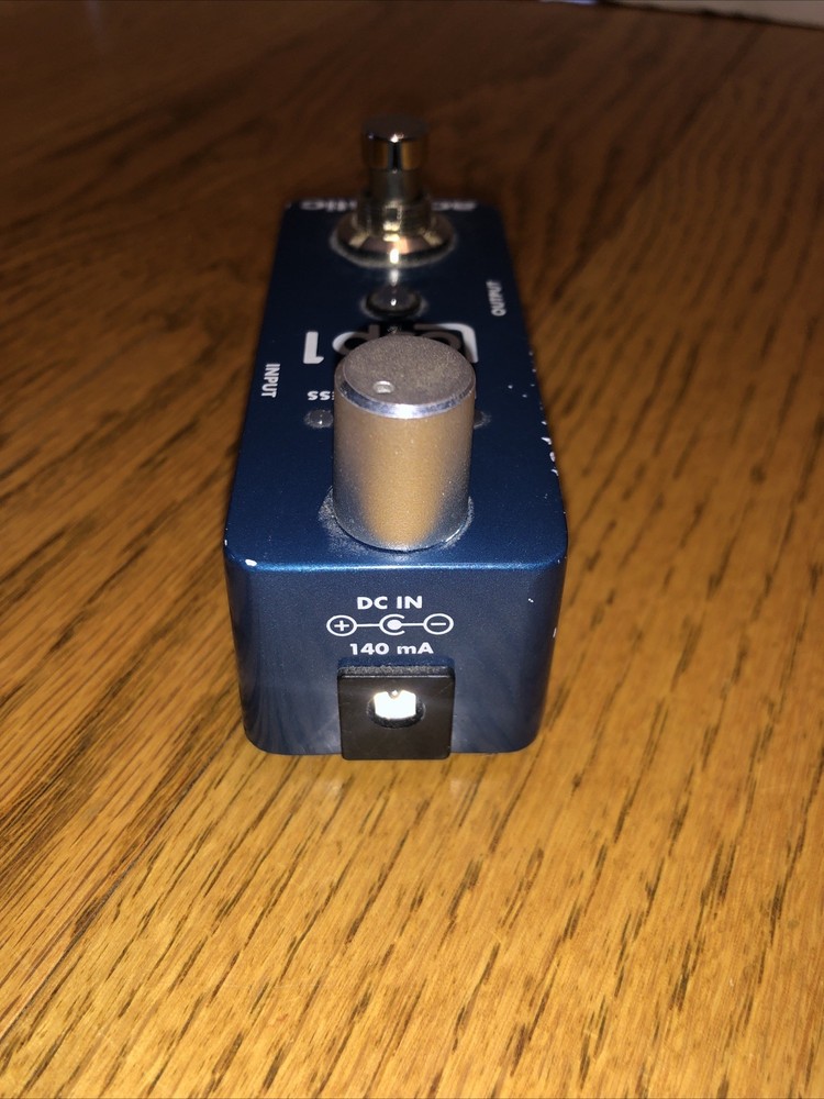 Acoustic Loop1 Looper Guitar Effect Pedal. Untested.