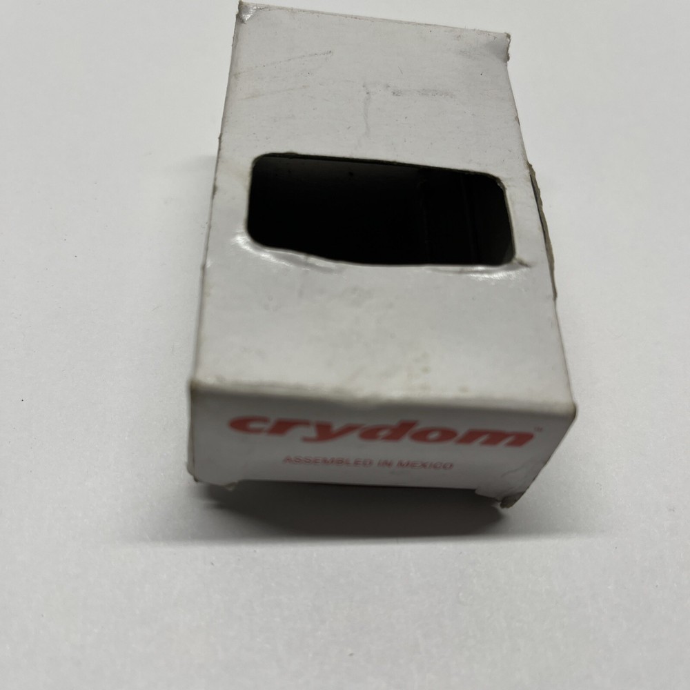 NEW GENUINE CRYDOM D1D12 SOLID STATE RELAY