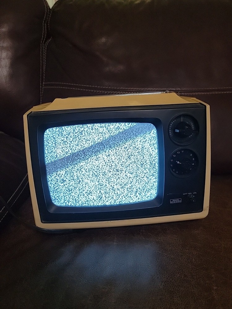 Vintage 1978 Sears Solid State TV 564.50040512