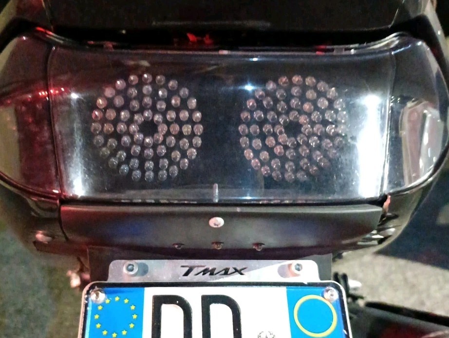 Custom license plate holder t Max 2001/2007