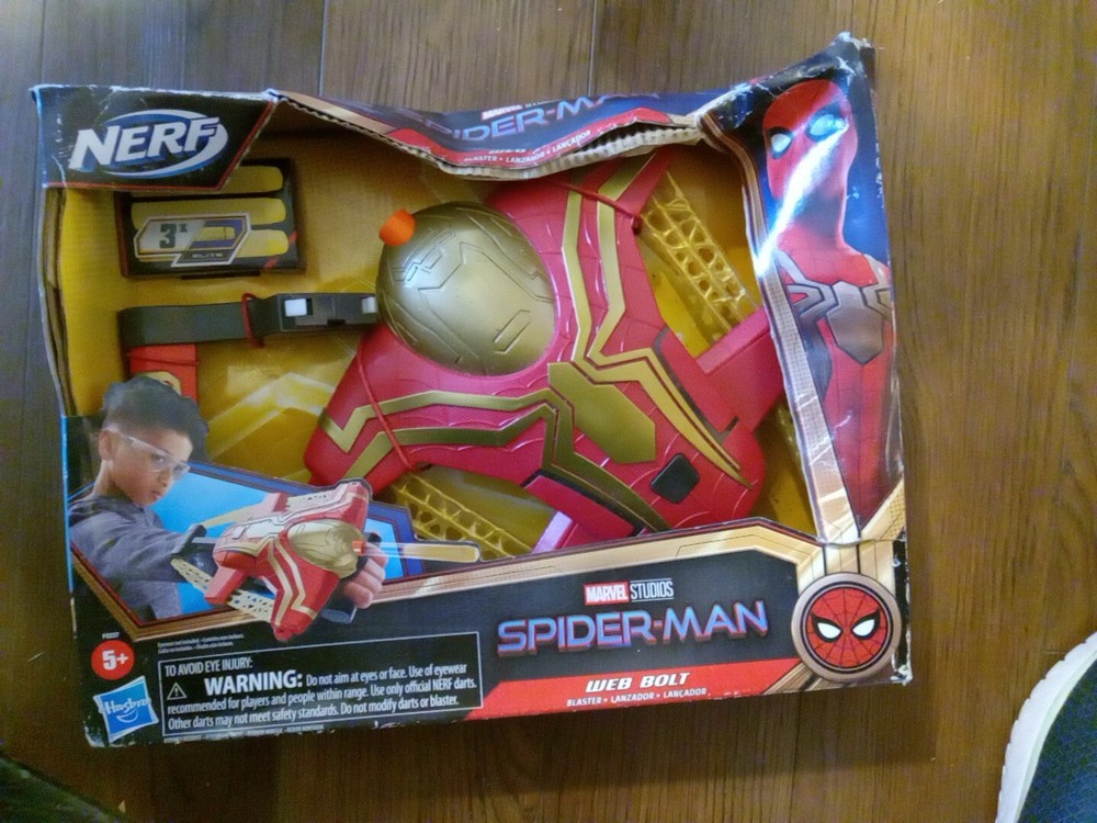 Nerf Spider Man Web Bolt Blaster Marvel New Severely Damaged Box