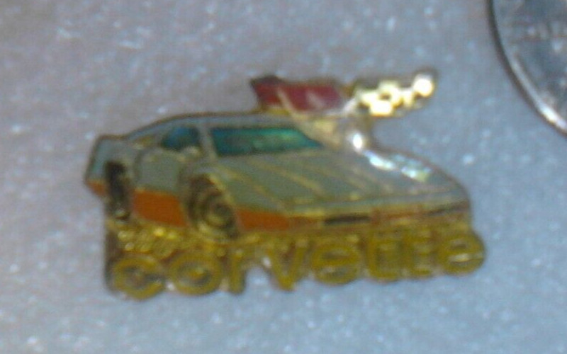 Corvette hat / lapel pins