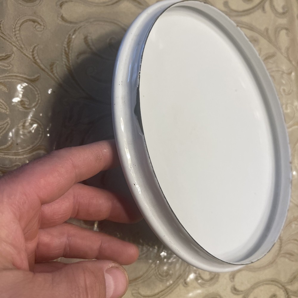 While Enameled Pot Lid 8.5”