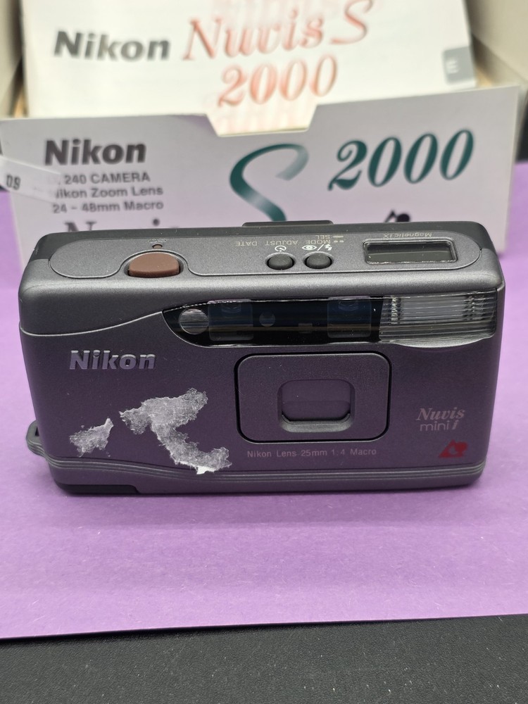 Nikon Nuvis Mini i (Vintage) Camera