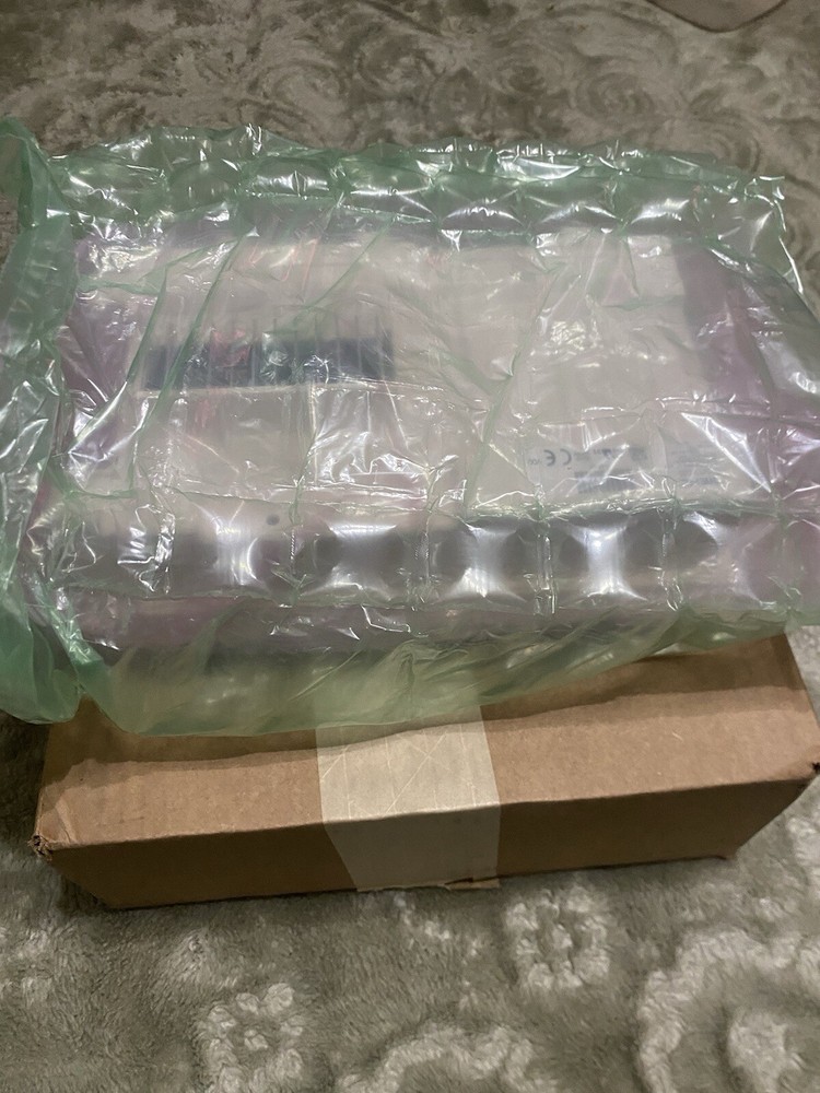 808149 Speed Queen Front Load Washer NEW