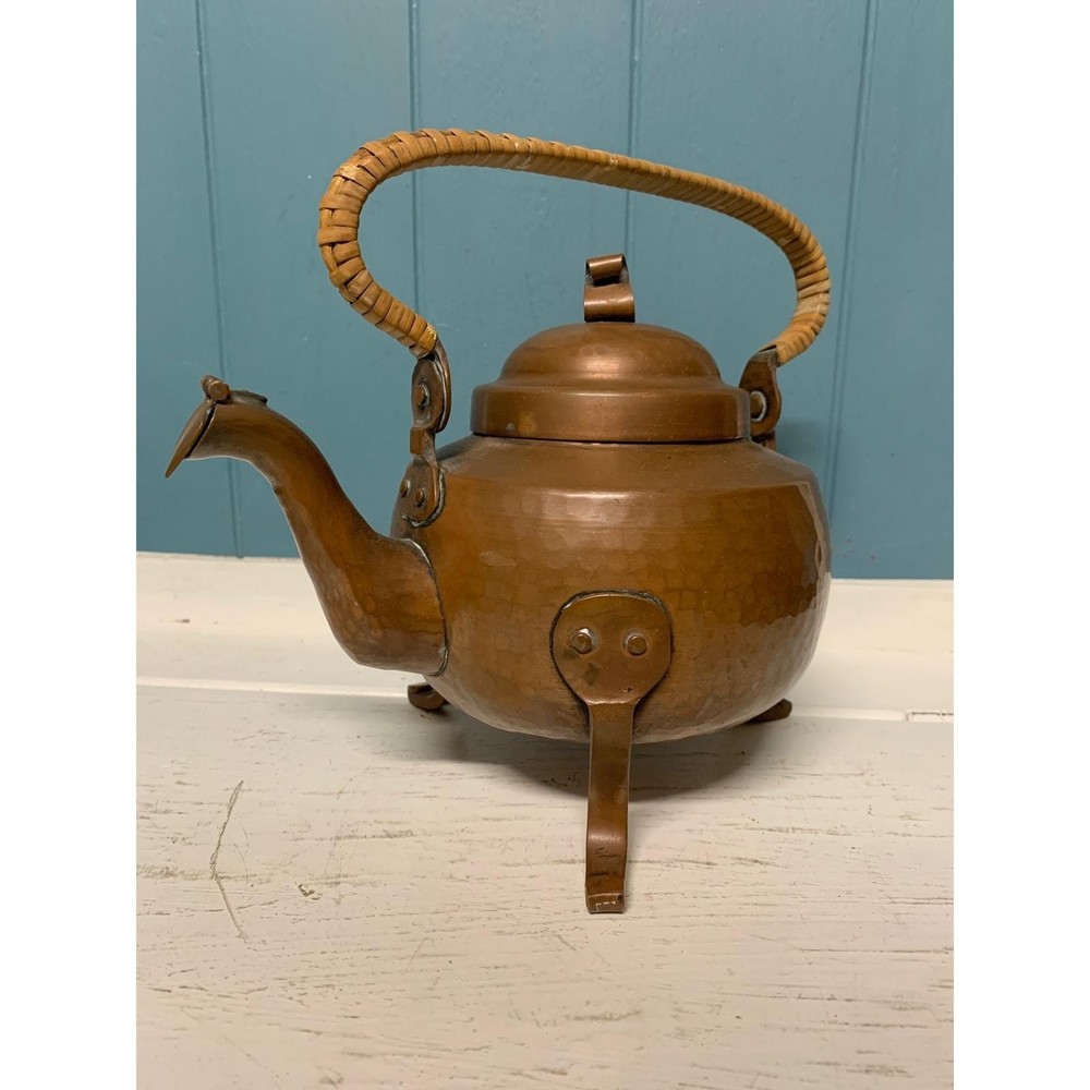 Vintage Copper Kettle with Wicker Handle Tripod Base Decorative Tea Pot