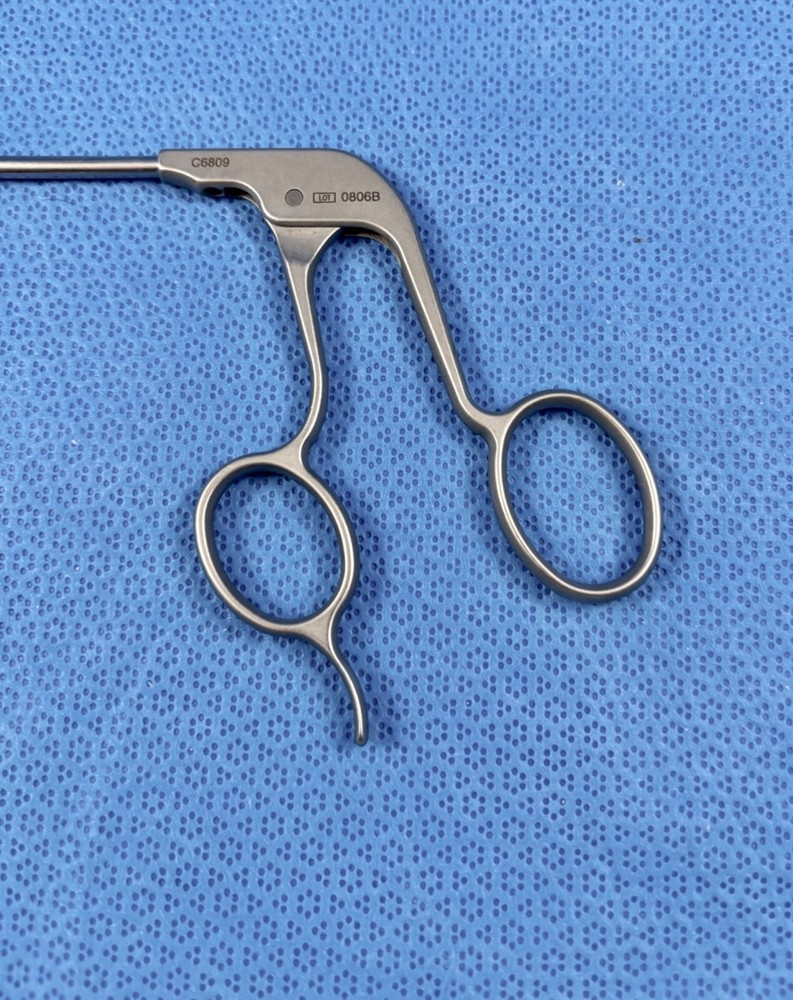 Concept C6809 linear punch scissors