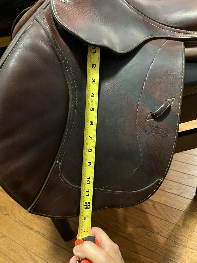 CWD Jump Saddle 17” 2L Flap Medium Tree Brown Leather