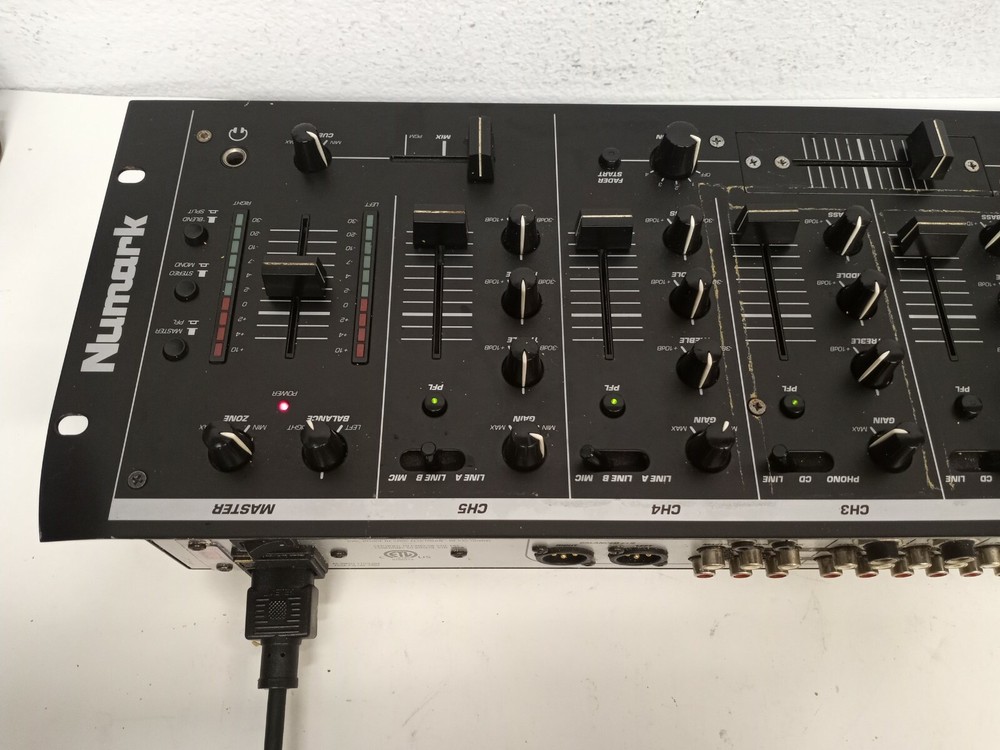 Numark CM200 DJ Microphone Mixer / Mixing Board
