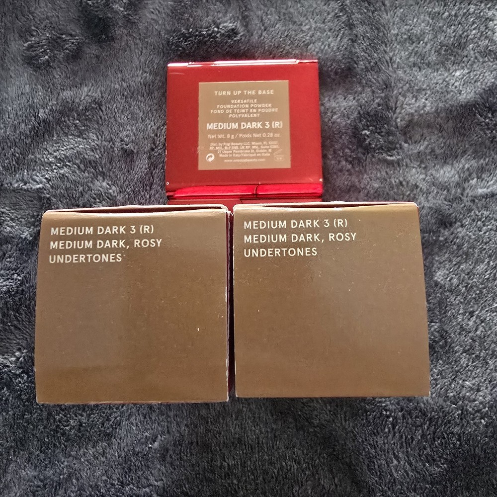 Makeup Bundle - ONE SIZE, TARTE, LIVE TINTED - Med/dark Shade
