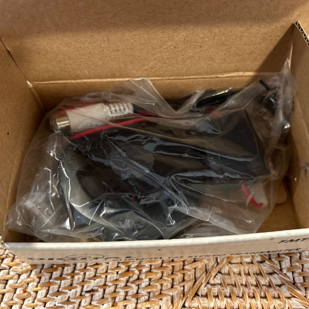 Digital 3 Channel FM Stereo Transmitter NEW