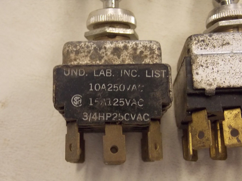 TOGGLE SWITCH SET (4) ON / OFF / ON 12 TERMINAL MARINE BOAT