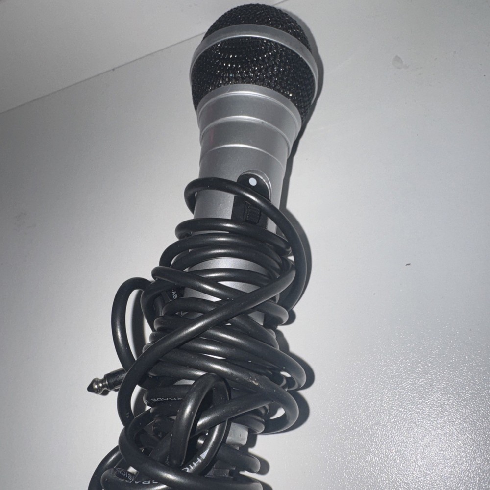 CES High Grade Professional Low-Noise Cable Microphone On Off Switch Silver