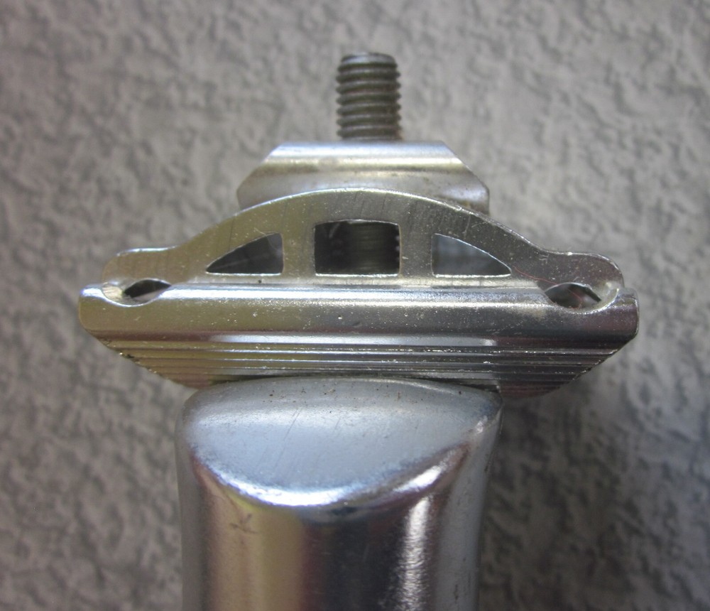 Hsin Lung 27.2 shock seat post silver NOS