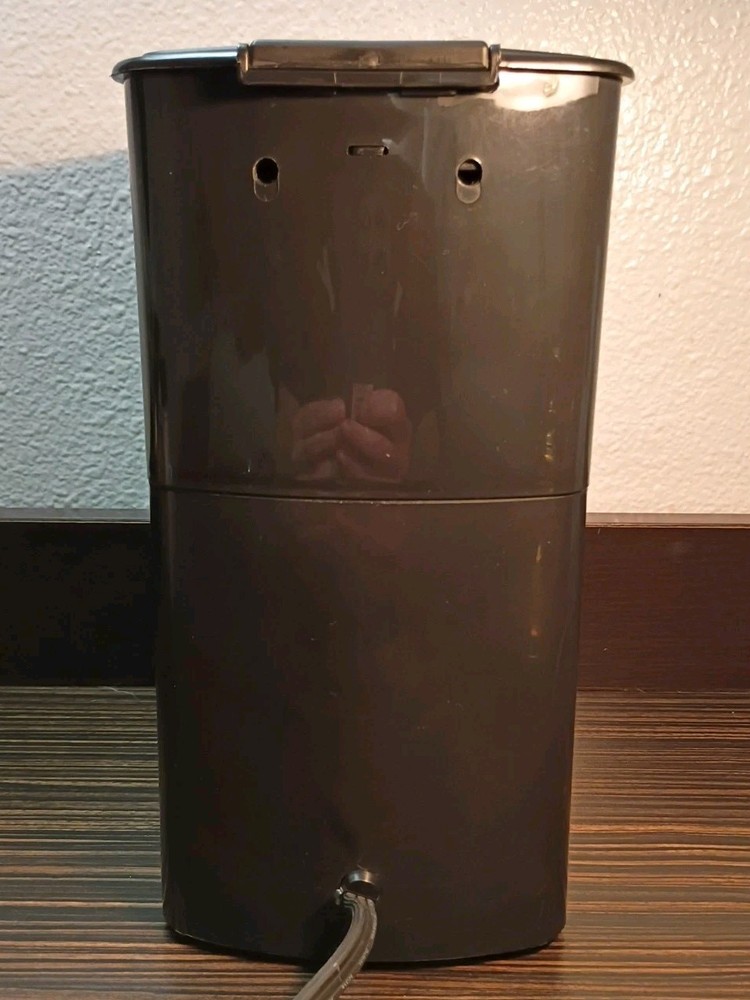 WARING PRO PROFESSIONAL QUALITY 4 CUP COFFEEMAKER WTCM16PC