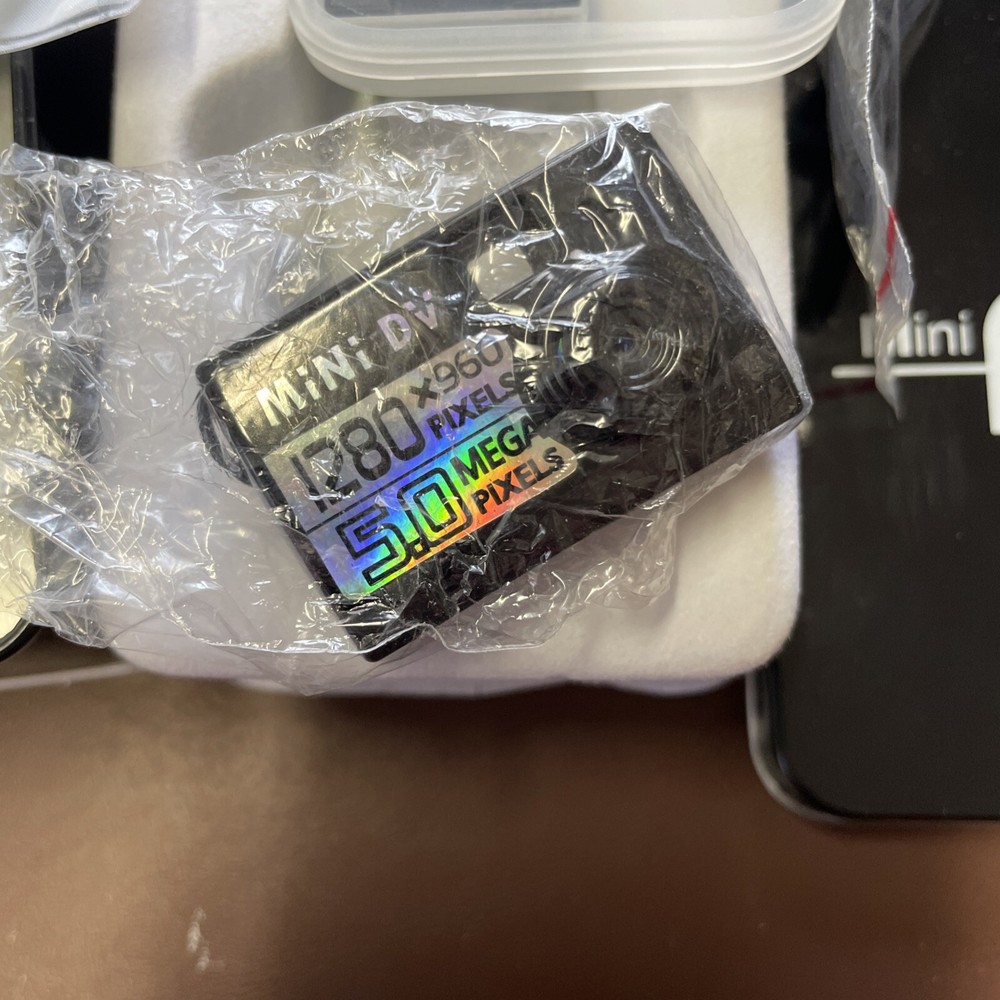 Mini Camera HD Video Recorder NIB