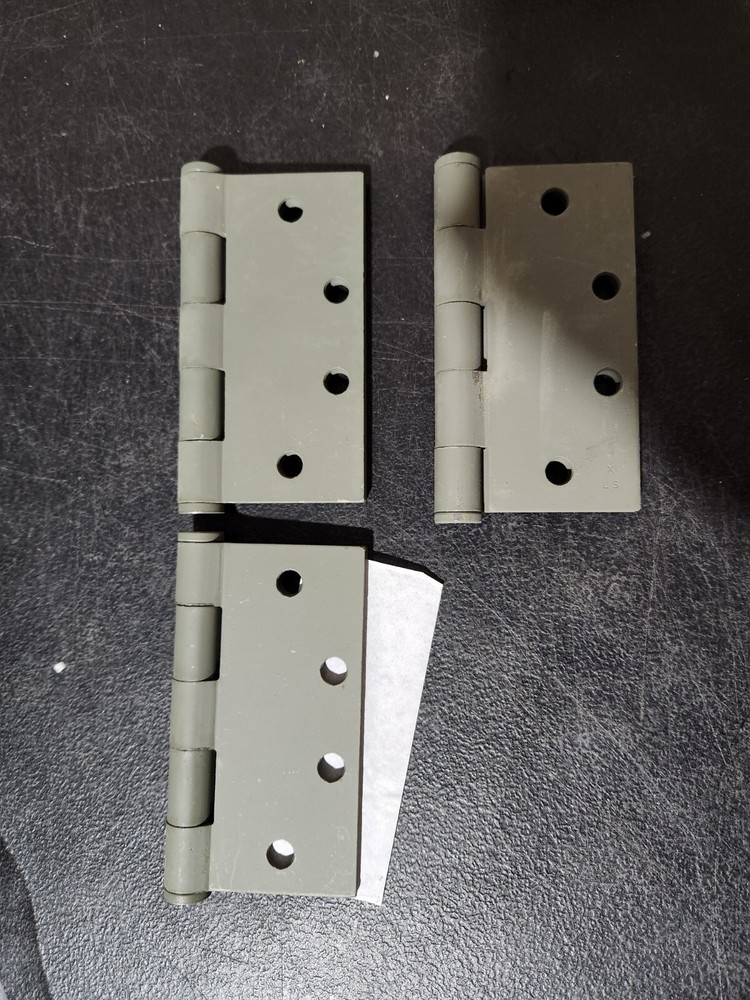 3 MacPro Hinges 4.5" x 4.5"