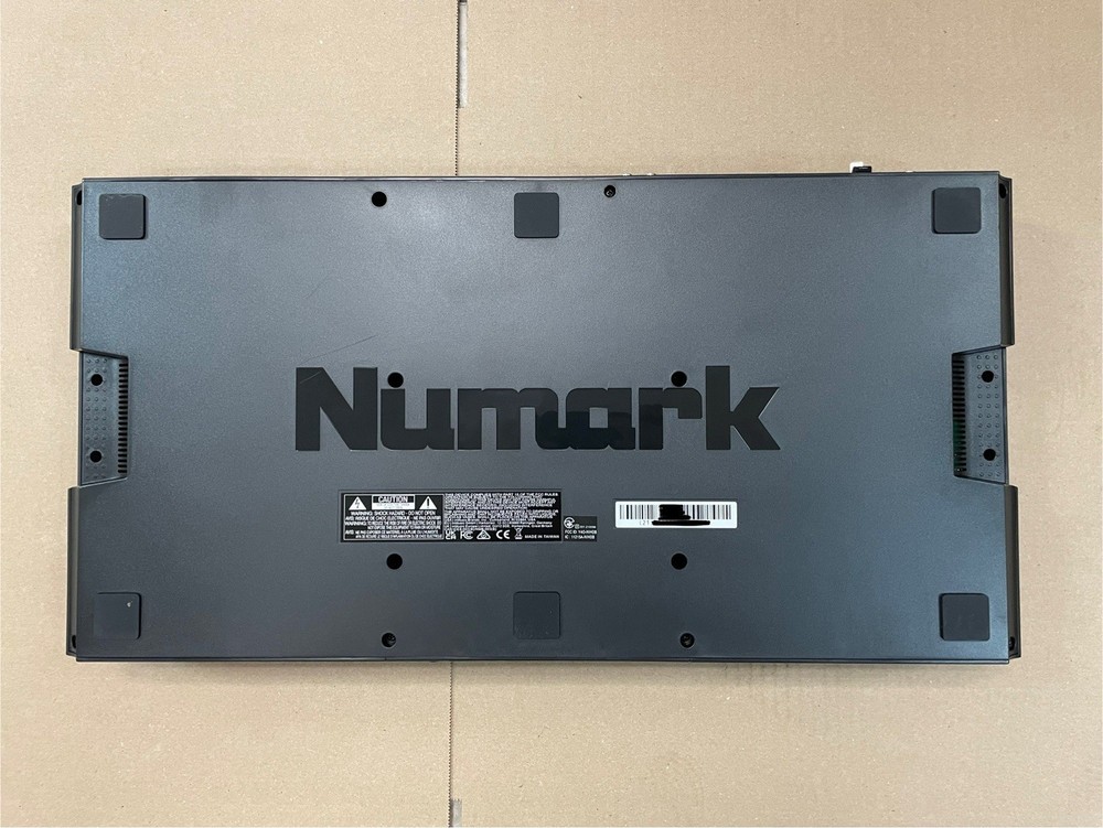 NUMARK MIXSTREAM PRO + Double Deck WiFi DJ Controller with Built-in Speakers