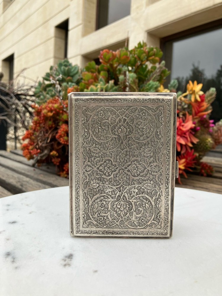 Antique Museum solid silver 84 Cigarette case box handmade needle Engraving