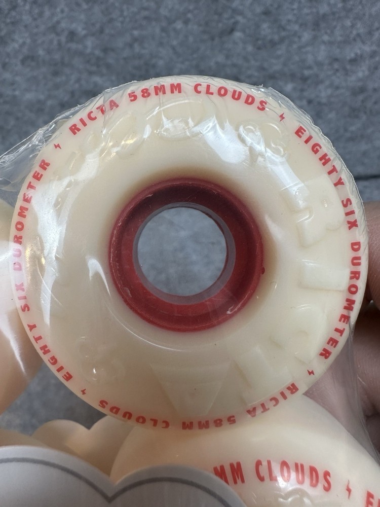 Ricta Clouds 58mm 86D Skateboard Wheels