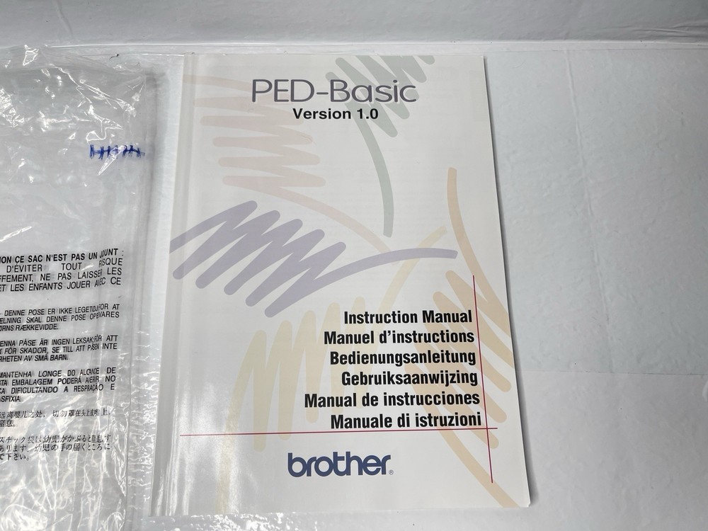Brother PED-Basic Version 1.0 Software Instruction Manual English German French+