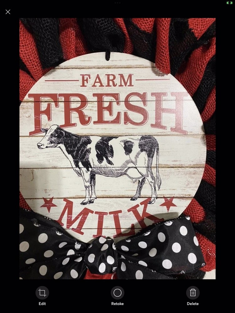 Farm Fresh Milk Wreath…022