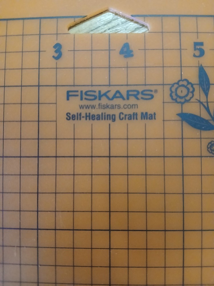 Fiskars Brand Self Healing Cutting Mat