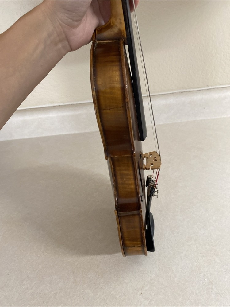 Antonius Stradivarius cremonensis violin